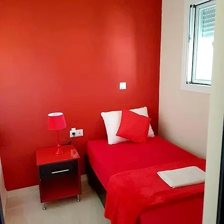 Appartement One Bedroom Appartement At Paralia 50 M Away From The Beach With Sea View Balcony And Wifi